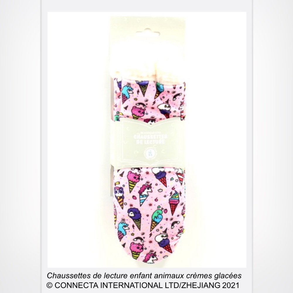 Hi, selling these lovely socks for kids in size US 12.